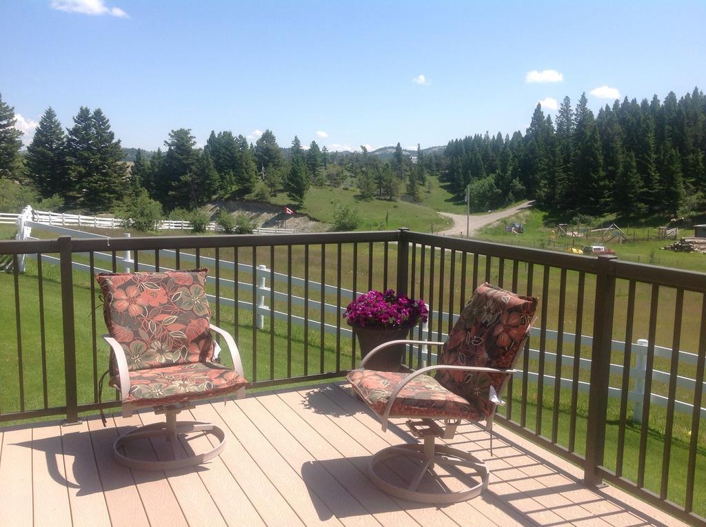 Burmis Bed And Bales Bed & Breakfast Bellevue Exterior foto